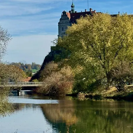 Residenz Donau-schlossblick Apartamento